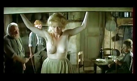 مردی شلوار خود را بر روی جوجه پاره کرد و او را با کلاه بیش عکس سکسی دختران خارجی از یک ریخته گری لعنتی