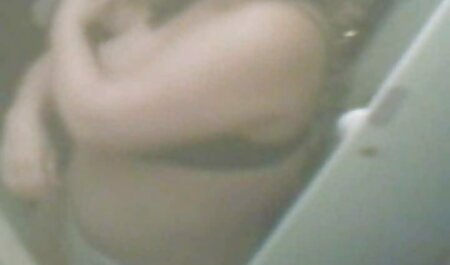 پزشکان در معاینه جسمی مقعد و فیلم سوپر خارجی دانلود واژن را انجام می دهند