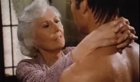 یک خانم برای عاشق خود عکس خارجی س خروس مکید