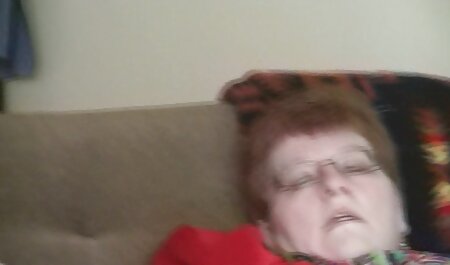 خانم چاق از دانلود فیلم سکسی داستانی خارجی عوام فریب خورده اش فریب می خورد