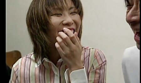 زیبایی بید کلیپ سک۳۰ خارجی در شلوار زرد یک دوست داشتنی به یک دوست پسر داد و خودش را به او داد