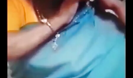 جمعیتی از مردان ، یک دانمارک را از روی عکس سکسی دختران خارجی دانمارک روی میز می کوبند