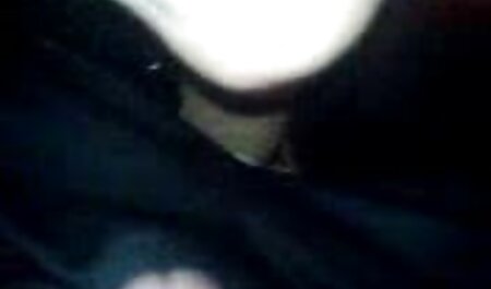 جوراب شلواری شیطان پاها را گسترش می دهد و بیدمشک دانلود فیلم خارجی سک را نشان می دهد