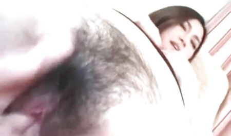 معشوقه مبدل شده دو بار به مرد اجازه داد fucks را فیلم خارجی سگسی روی دوربین ضبط کند