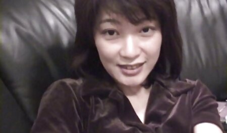 تایلر استیل دختر سیاه مقعد را در اتاق فیلم سکسی 2018 خارجی خواب می کشد