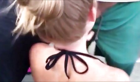 دو لشکر لزبین رابطه جنسی در عگسهای سگسی خارجی خیابان دارند