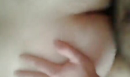 بلوند لاغر با یک کیر بزرگ در حمام عكساي سكسي خارجي خودارضایی می کند