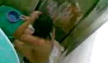 من یک بطری کوکاکولا را داخل فیلم خارجی سک۳۰ مهبل خود قرار دادم