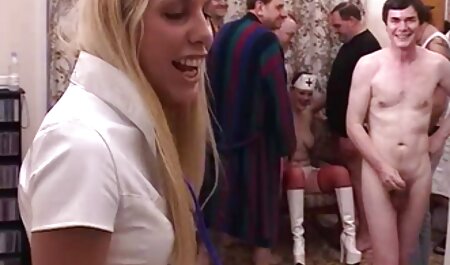 بلوند داغ با مرد بالغی که شکاف او را فیلم سکسئ خارجی پر کرده بود لعنتی