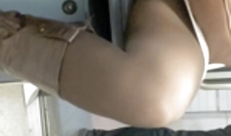 مربی تنیس یک دامن زن شلوار ورزشی را با دامن در ناحیه گاو زیر پا کانال تلگرام فیلم خارجی سکسی گرفت