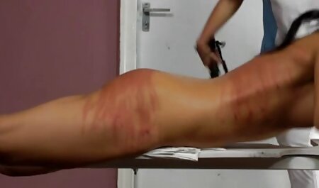 چهار بازیگر زن کلیپ سکی خارجی در رابطه جنسی گروهی با دو نفر افراط می کنند