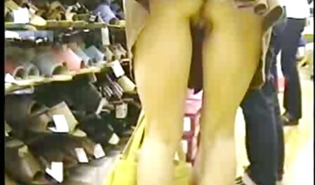 یک مربی بدن سازی در ورزشگاه مقعد مادرش یک ورزشکار جوان فیلم سکس خارجی سیاه پوست دارد