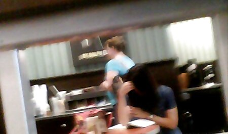 زن خانه دار چربی لاتینا با همسایه روی زمین عکسهای سگسی خارجی می خورد و شاخه می زند