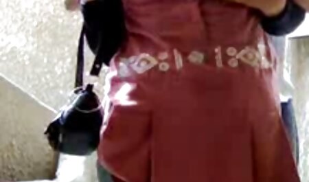 دانش آموز جوان با مشاعره فیلم سک۳۰ خارجی بزرگ عمیقا دیک هاله را مکیده است