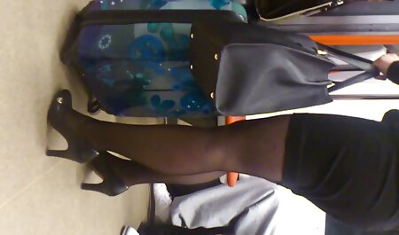 سبزه داغ کانال تلگرام فیلم خارجی سکسی با کت و شلوار سکسی نیگا دیک را مکیده و او را لعنتی می کند