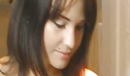 سه زن منشی در الاغ و شتر مرطوب دو زن اروپایی در جوراب فیلم س ک 30 خارجی سیاه