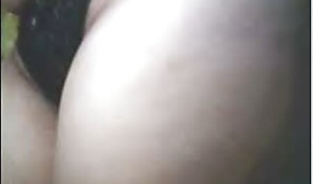 عروس با داماد در سکس کوس خارجی رختخواب خوابید