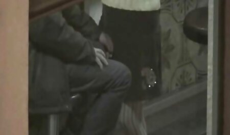 دو سبزه آبدار عکس سگسی خارجی با یک شخص در هتل لعنتی