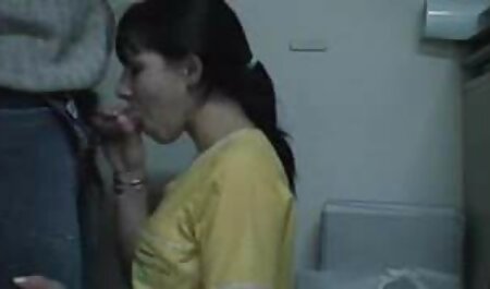 شخص ورزشکار به دانلود فیلم خارجی سک تمام ترک هایش خیره شده بود