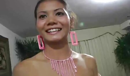 لذت بردن از یک بلوند فرفری عکسهای سگسی خارجی از یک عضو مرد